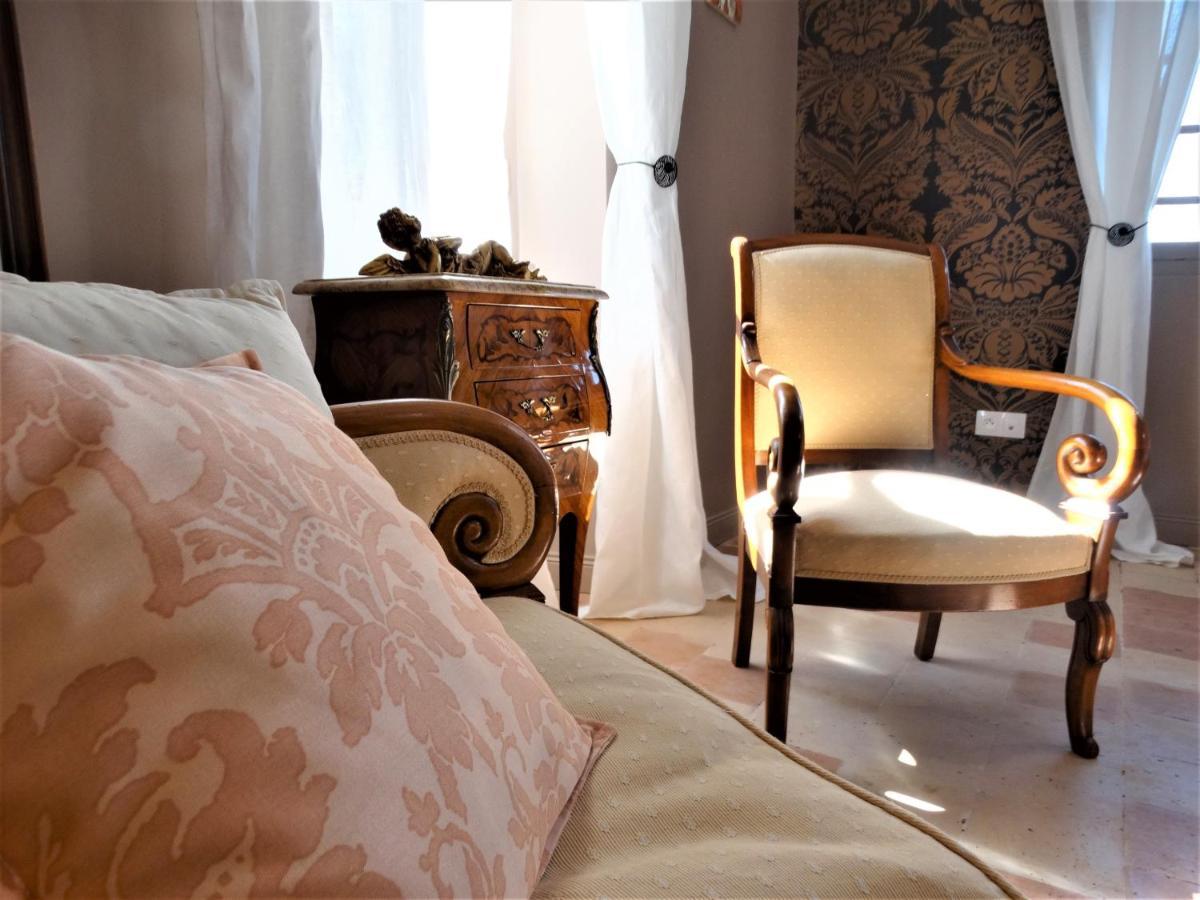 Chateau Montplaisir Charming B&B In Provence Valréas Eksteriør billede
