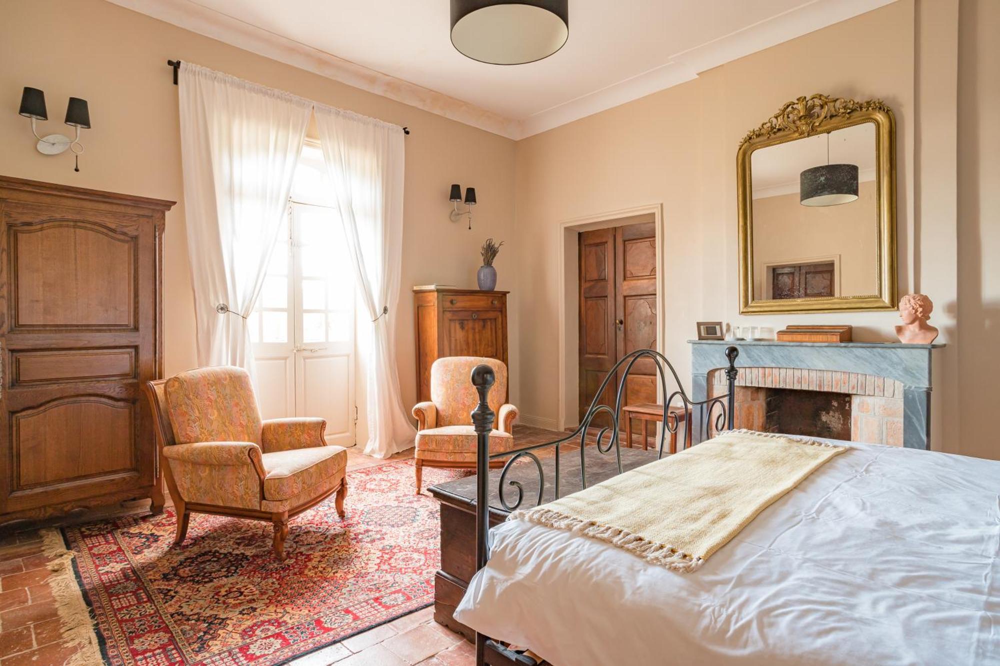 Chateau Montplaisir Charming B&B In Provence Valréas Eksteriør billede